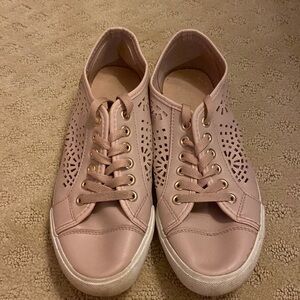 Restricted pink tennis shoes/sneakers